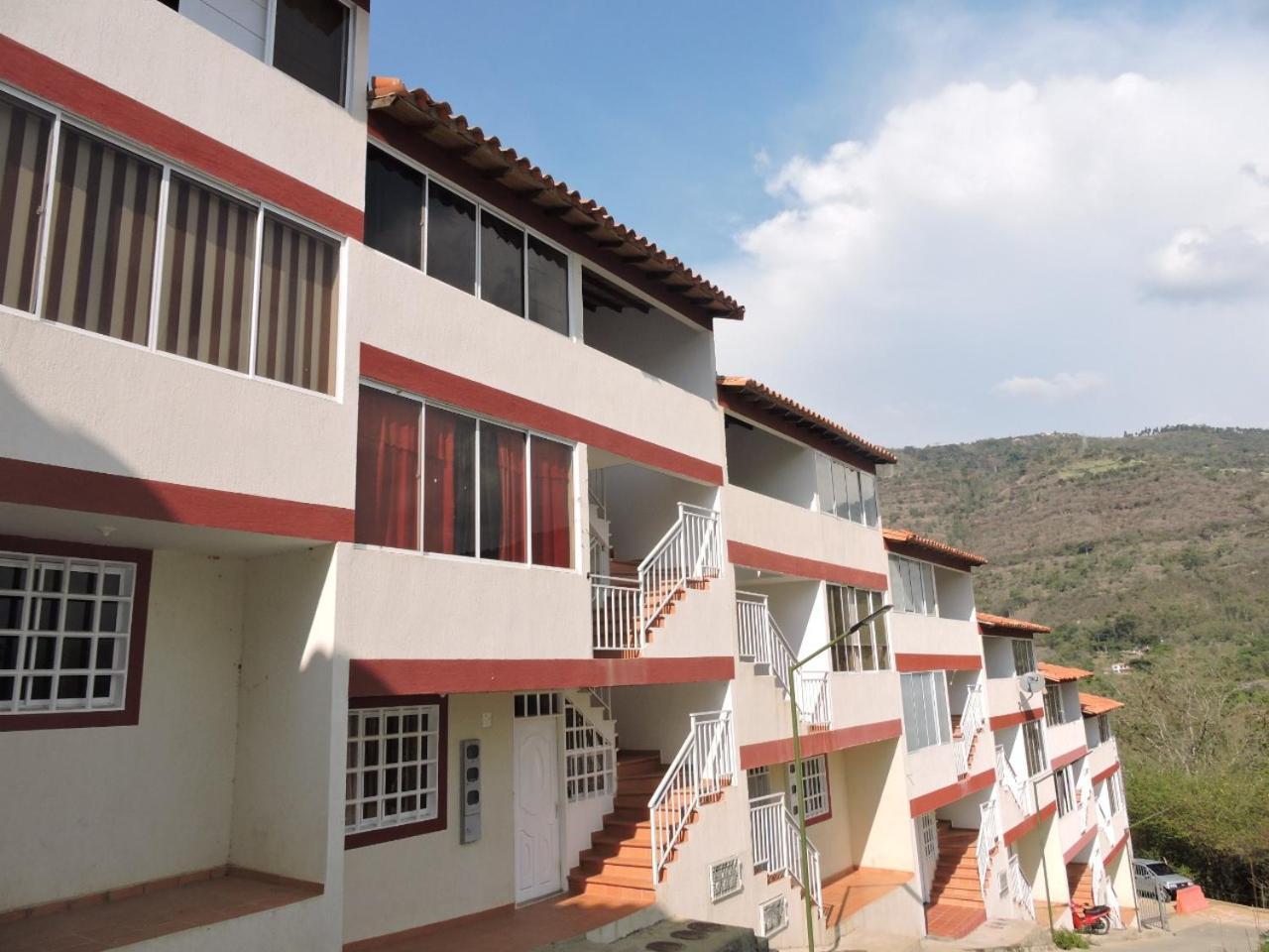 Apartamento De Lujo San Gil Zewnętrze zdjęcie